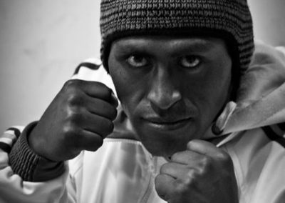 935551_566537560035846_562693174_n